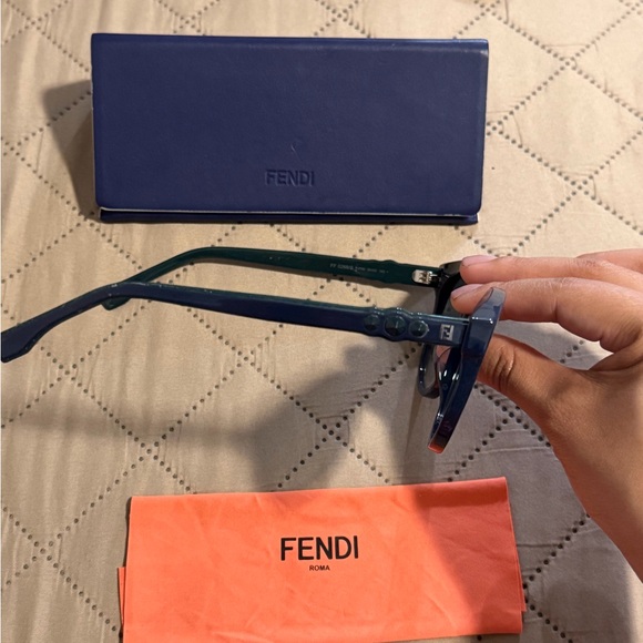 Fendi Women\'s Dark Blue Sunglasses main image 5